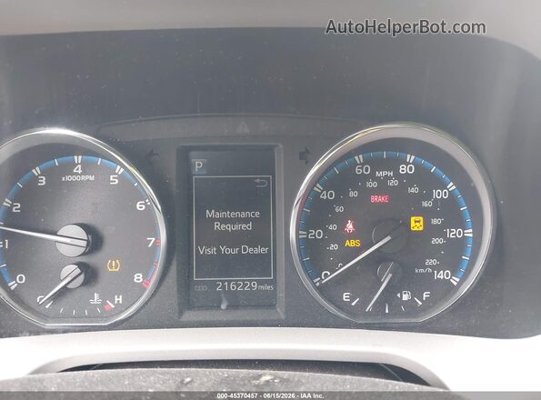 2T3WFREV2GW235698 2016 TOYOTA RAV4 Черный Вид задних сидений