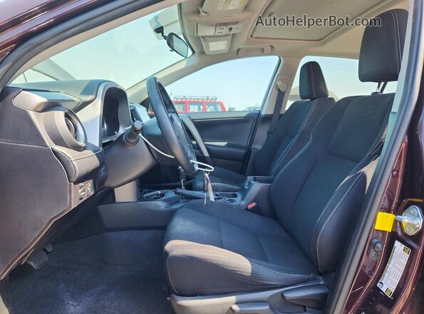 2T3WFREV2GW298977 2016 TOYOTA RAV4 Burgundy Widok wnętrza z przodu