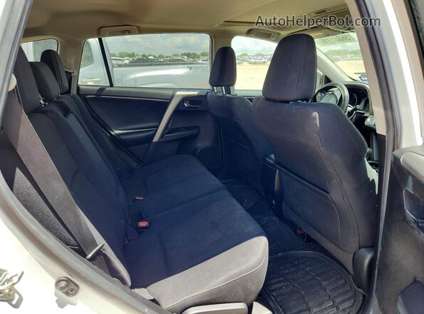 2T3WFREV3JW422925 2018 TOYOTA RAV4 White Rear interior view