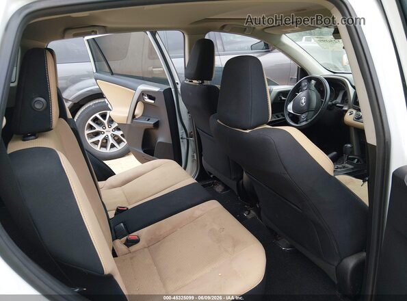 2T3WFREV5HW392157 2017 TOYOTA RAV4 White Widok naklejki z numerem VIN