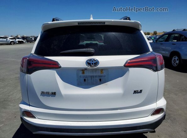 2T3WFREV5JW493205 2018 TOYOTA RAV4 White 