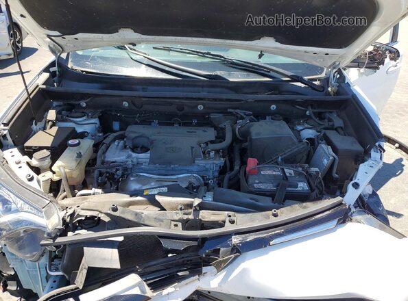 2T3WFREV5JW493205 2018 TOYOTA RAV4 White 