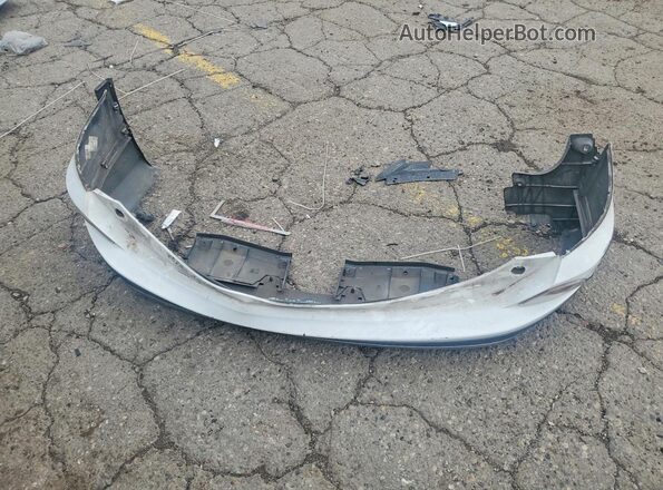2T3WFREV6JW517513 2018 TOYOTA RAV4 White Engine compartment view