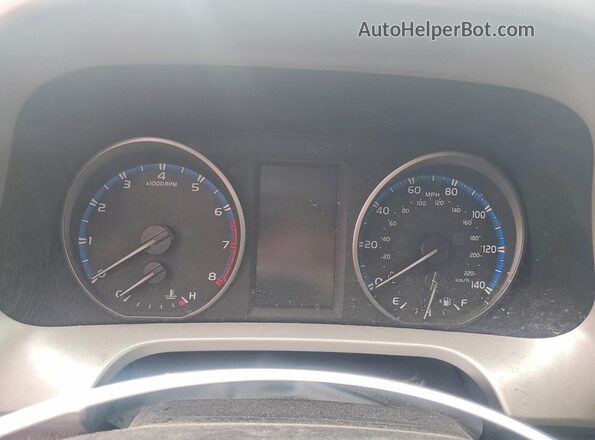 2T3WFREV6JW517513 2018 TOYOTA RAV4 White Instrument cluster view