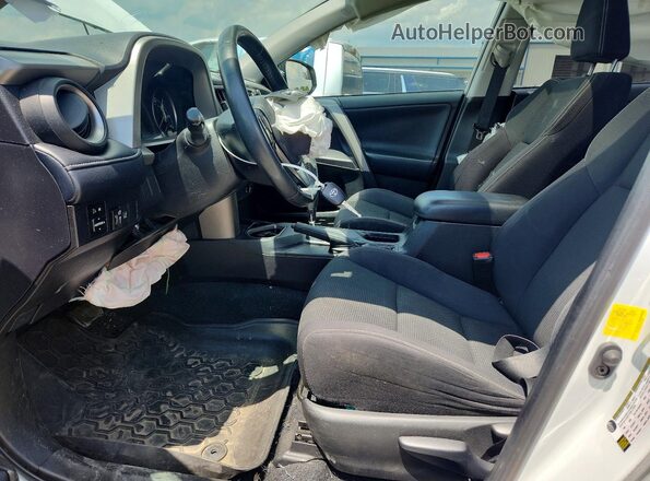 2T3WFREV8JW472493 2018 TOYOTA RAV4 White 