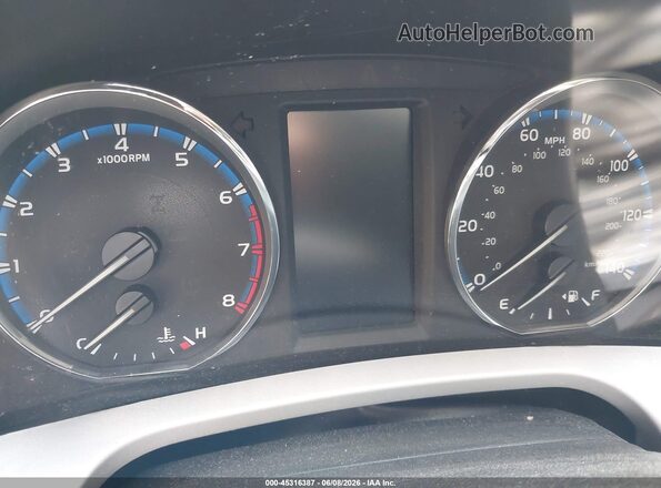 2T3WFREV9GW271288 2016 TOYOTA RAV4 Серебряный Вид задних сидений