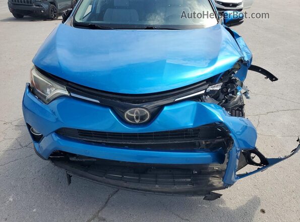 2T3WFREV9JW429295 2018 TOYOTA RAV4 Blue 