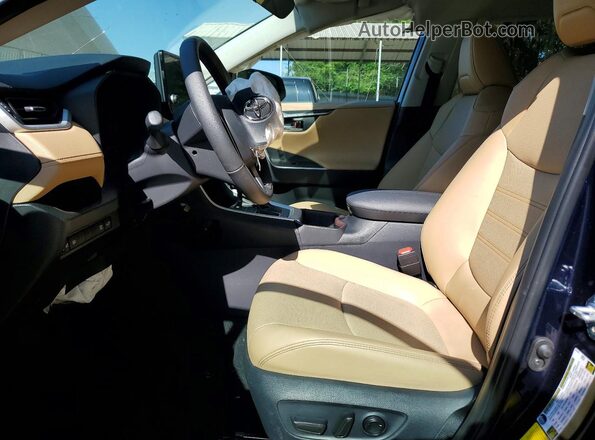 2T3Y1RFVXRW352650 2024 TOYOTA RAV4 Blue Widok wnętrza z przodu