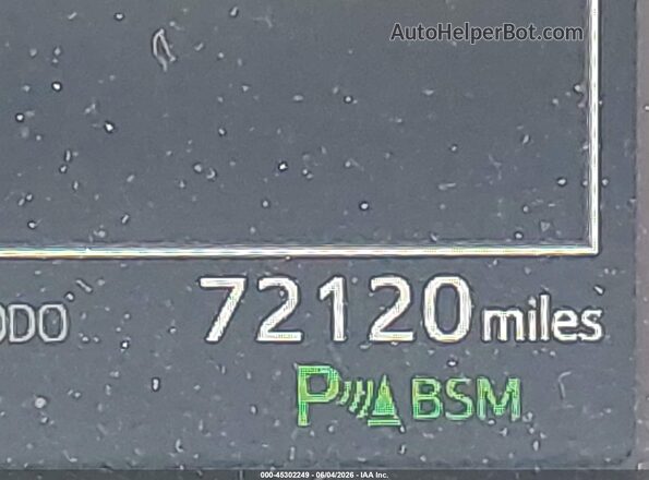 2T3YFREV0GW276761 2016 TOYOTA RAV4 White 
