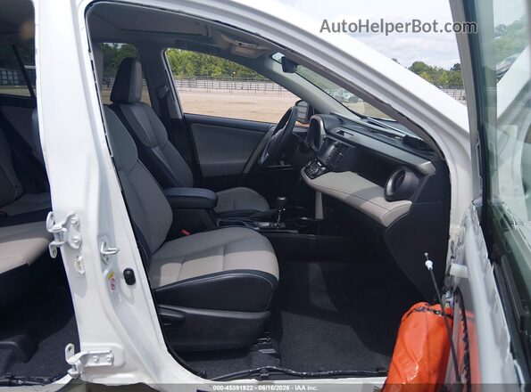 2T3YFREV3HW316638 2017 TOYOTA RAV4 White Vista interior delantera