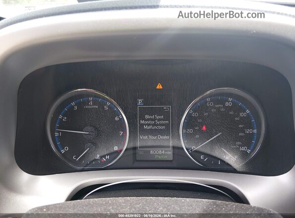 2T3YFREV3HW316638 2017 TOYOTA RAV4 White Vista de los asientos traseros
