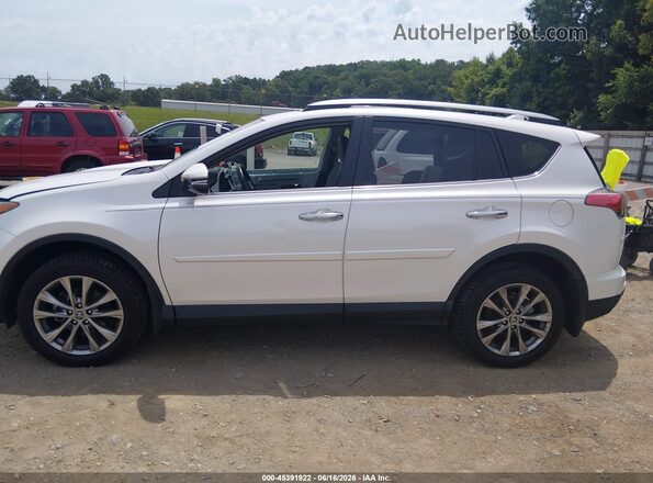 2T3YFREV3HW316638 2017 TOYOTA RAV4 White 