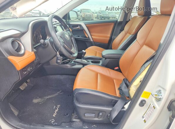 2T3YFREVXGW277609 2016 TOYOTA RAV4 White Widok wnętrza z przodu