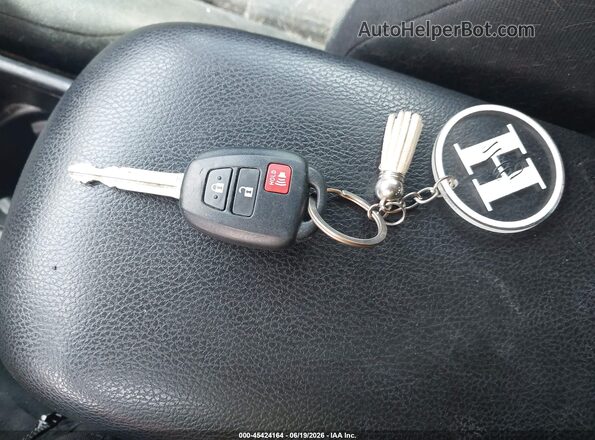 2T3ZFREV1GW295663 2016 TOYOTA RAV4 White Առջևի վահանակի տեսք