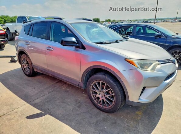 2T3ZFREV1HW368676 2017 TOYOTA RAV4 Silver Przód prawy