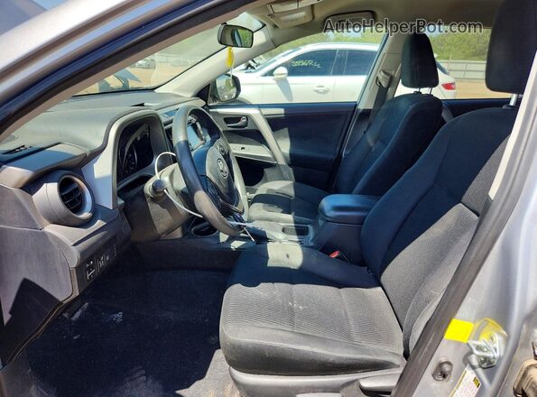 2T3ZFREV2HW345441 2017 TOYOTA RAV4 Silver Vista interior delantera
