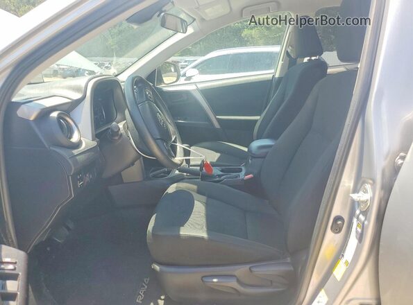 2T3ZFREV2JW522351 2018 TOYOTA RAV4 Серебряный 