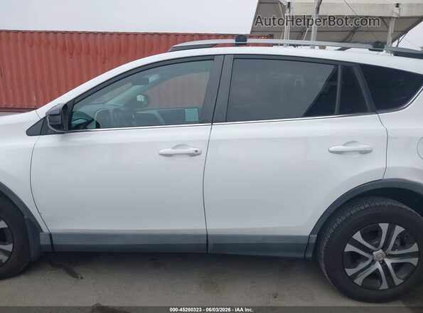 2T3ZFREV3JW438989 2018 TOYOTA RAV4 White 