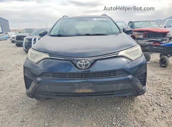2T3ZFREV5HW358006 2017 TOYOTA RAV4 Blue Widok z przodu