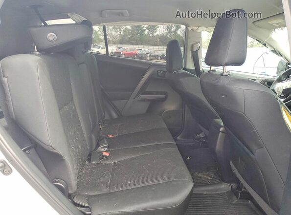 2T3ZFREV5JW469127 2018 TOYOTA RAV4 Белый Вид задних сидений