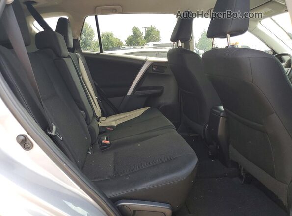 2T3ZFREV7GW300798 2016 TOYOTA RAV4 Silver Սալոնի հետևի տեսք