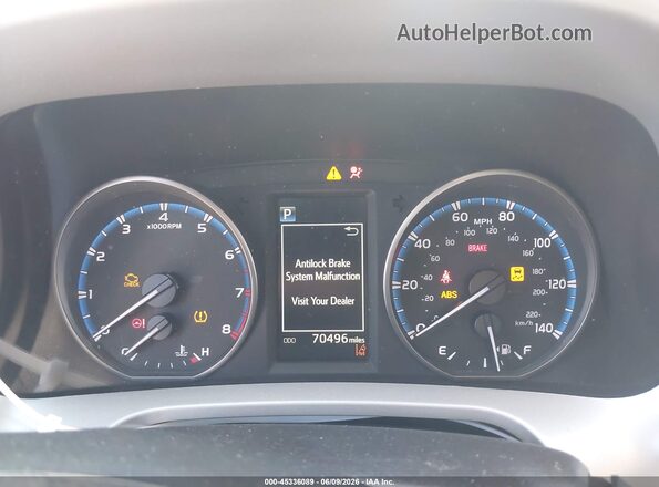 2T3ZFREV8HW365354 2017 TOYOTA RAV4 Silver 