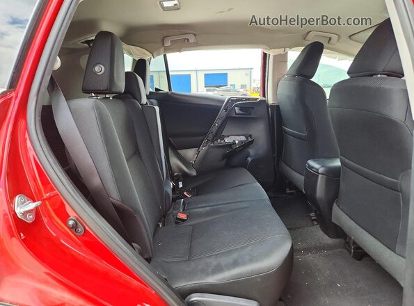2T3ZFREV9HW350376 2017 TOYOTA RAV4 Red უკანა სალონის ხედი