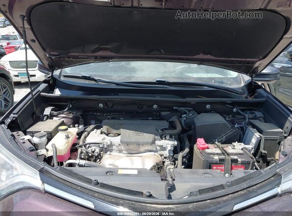 2T3ZFREVXHW367526 2017 TOYOTA RAV4 Burgundy Вид ззаду