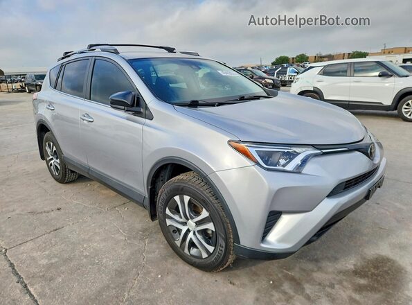 2T3ZFREVXHW405403 2017 TOYOTA RAV4 Silver Delantero derecho