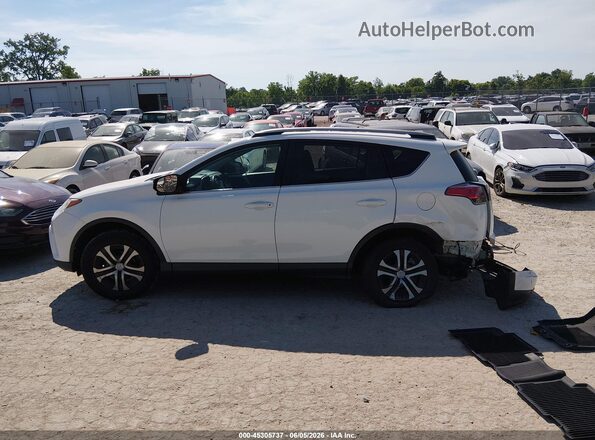 2T3ZFREVXJW477207 2018 TOYOTA RAV4 White 