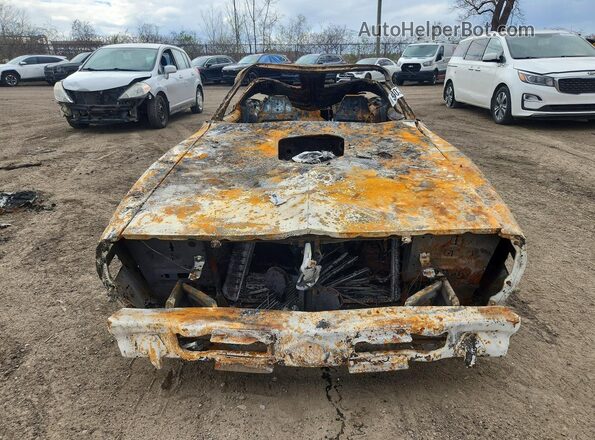 2W8727M217857 1977 PONTIAC TRANS Пожар Вид спереди