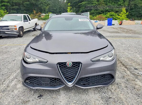 ZARFAEBN8J7566273 2018 ALFA ROMEO GIULIA Gray 