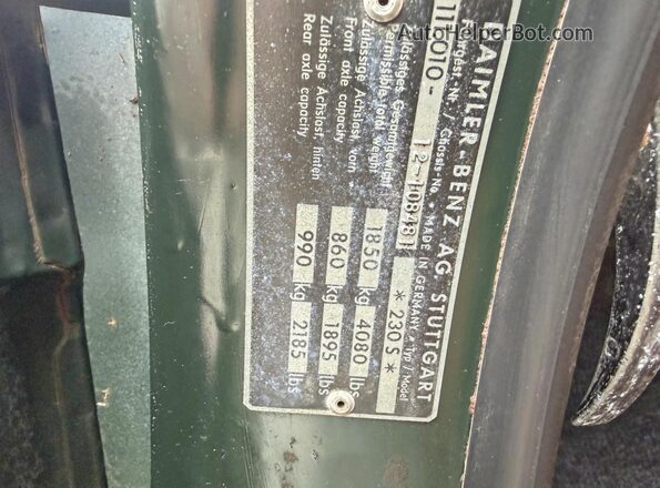 11101012108481 1968 MERCEDES-BENZ 230S Зеленый 