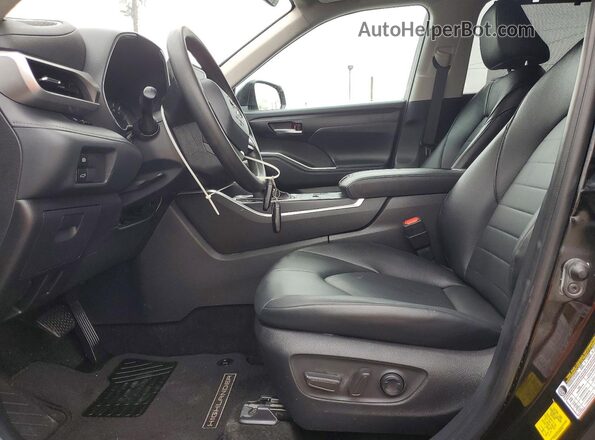 5TDKBRCH4SS668103 2025 TOYOTA HIGHLANDER Black Dashboard view