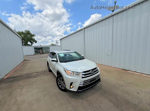 5TDJZRFH5JS908423 2018 TOYOTA HIGHLANDER White Rear left