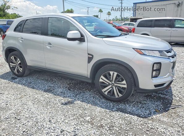 JA4ARUAU8TU009829 2026 MITSUBISHI OUTLANDER Silver 
