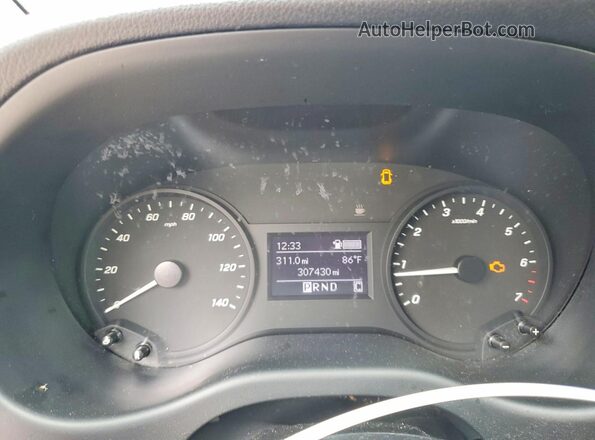 W1YV0CEY3N3963305 2022 MERCEDES-BENZ METRIS White Vista de los asientos traseros