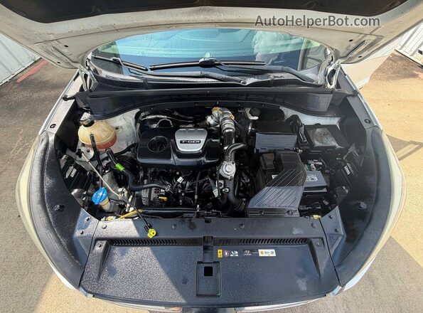 KM8J33A21JU753278 2018 HYUNDAI TUCSON White წინა პანელის ხედი