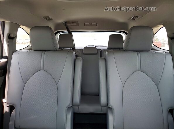 5TDKDRBH5TS597412 2026 TOYOTA HIGHLANDER Black Вид задньої частини салону