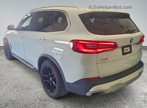 5UXCR6C50KLL11909 2019 BMW X5 Белый 