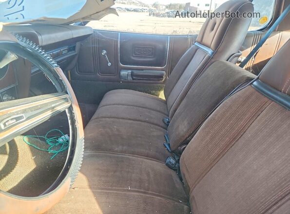 72H11H626774 1972 MERCEDES-BENZ MONTEGO Gold წინა სალონის ხედი