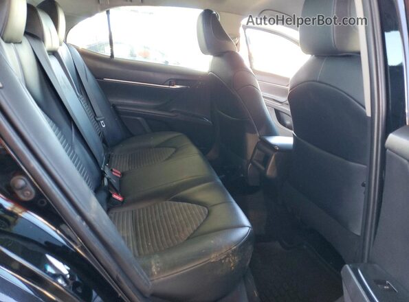 4T1G11AK7LU879233 2020 TOYOTA CAMRY Black Widok wnętrza z tyłu