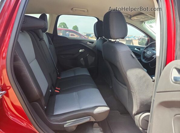 1FMCU0GD5HUC00382 2017 FORD ESCAPE Red უკანა სალონის ხედი