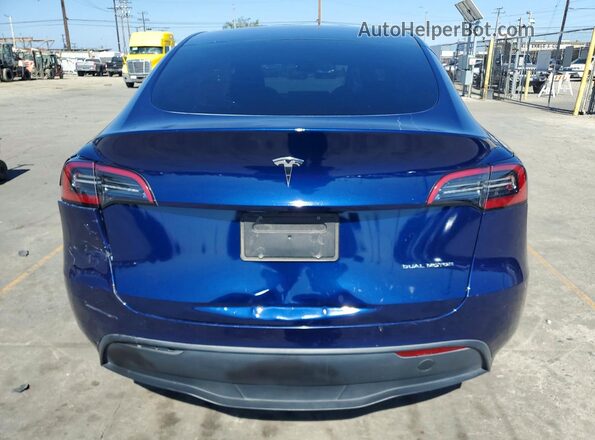 7SAYGDEE6PA041108 2023 TESLA MODEL Blue Вид салону спереду