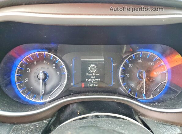 2C4RC1BG8KR539943 2019 CHRYSLER PACIFICA White Vista de los asientos traseros