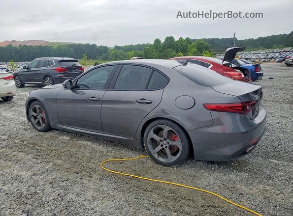 ZARFAEBN8J7566273 2018 ALFA ROMEO GIULIA Gray 