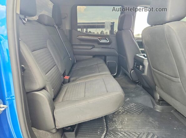 3GCUDFED4NG674658 2022 CHEVROLET SILVERADO Blue Rear interior view