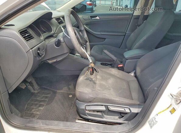 3VW167AJ4GM264037 2016 VOLKSWAGEN JETTA White Dashboard view