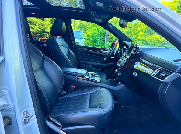 4JGDA6EB6JB160462 2018 MERCEDES-BENZ GLE Silver წინა პანელის ხედი