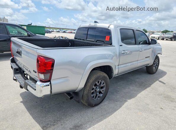 3TYCZ5AN4NT068949 2022 TOYOTA TACOMA Silver Առջևի աջ